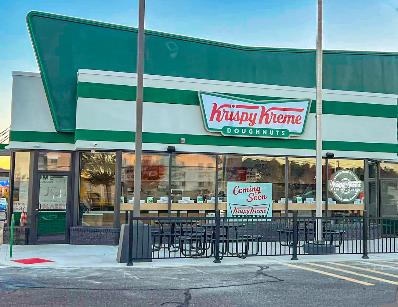 Krispy Kreme Returns After Two Decades